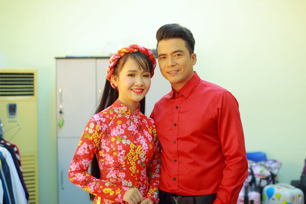 Ca sĩ Lê Sang và Kim Chi